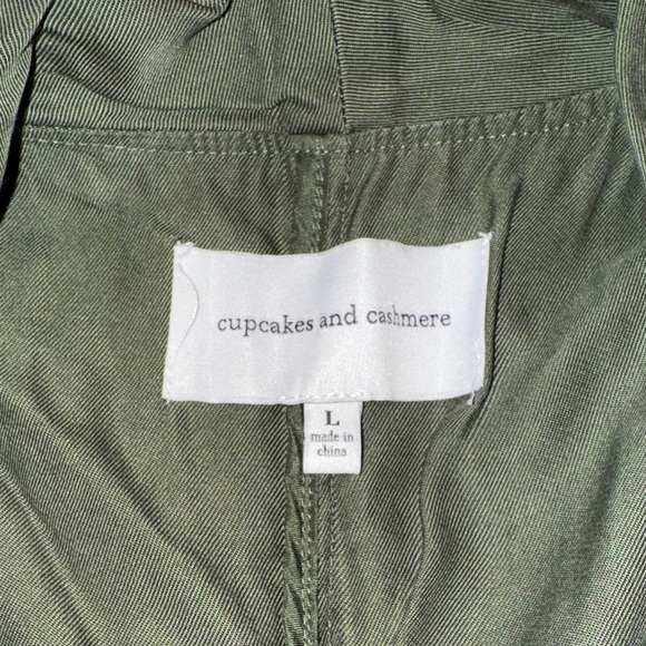 🧥 EUC Women’s Cupcakes and Cashmere Filmore Drape Front Vest – Size L - Picture 8 of 13